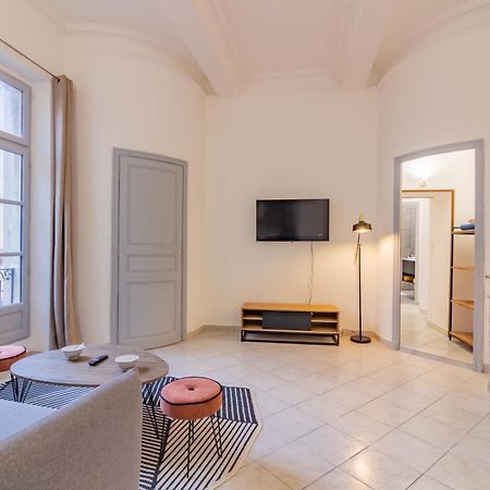Spacieux Appartement En Plein Coeur De Béziers Exterior foto